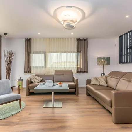 Paolo By Interhome