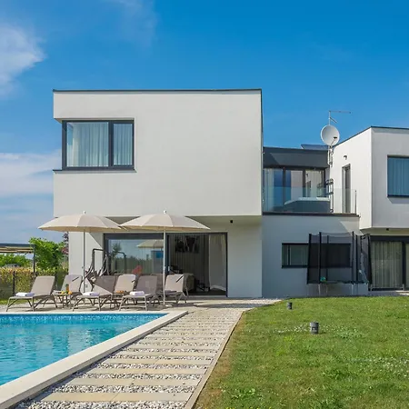 Paolo By Interhome Villa *